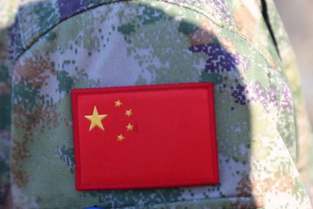 邓公亲自为深圳火车站题字 但为何不写“站”字 其中大有深意！